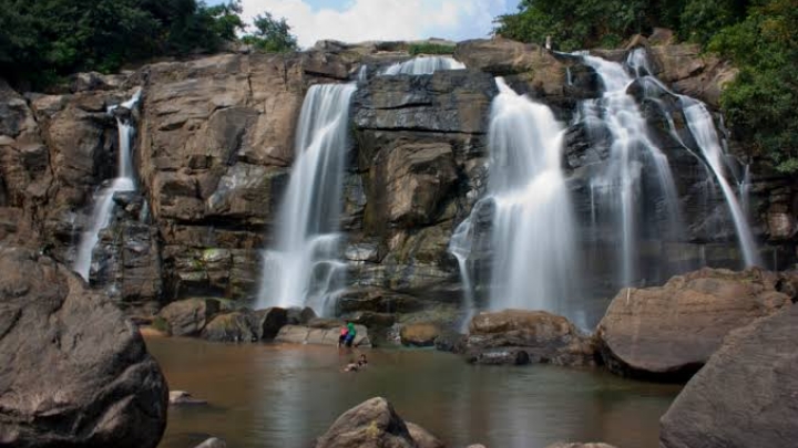 taxi from ranchi to deoghar